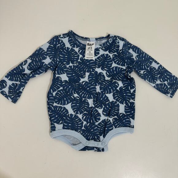 Cotton On Long Sleeve Bubbysuit Frosty Blue Tropical Leaves Size 0-3 Months - Picture 2 of 5